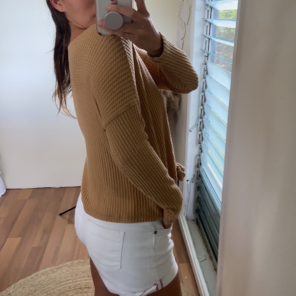 SOLD 💎 American Eagle Waffle Knit Button Up Top XS SMALL - Picture 12 of 13